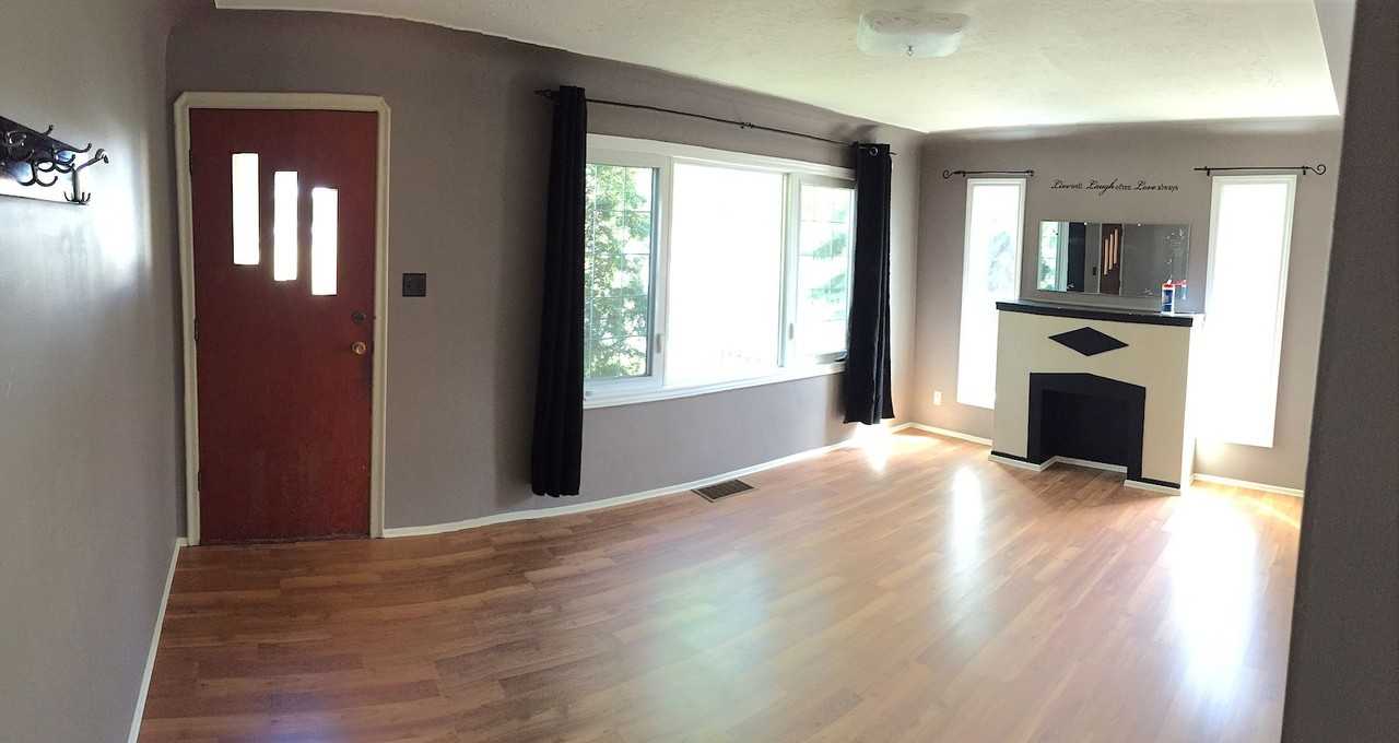 12842 70 St Nw - Photo 2 of 11