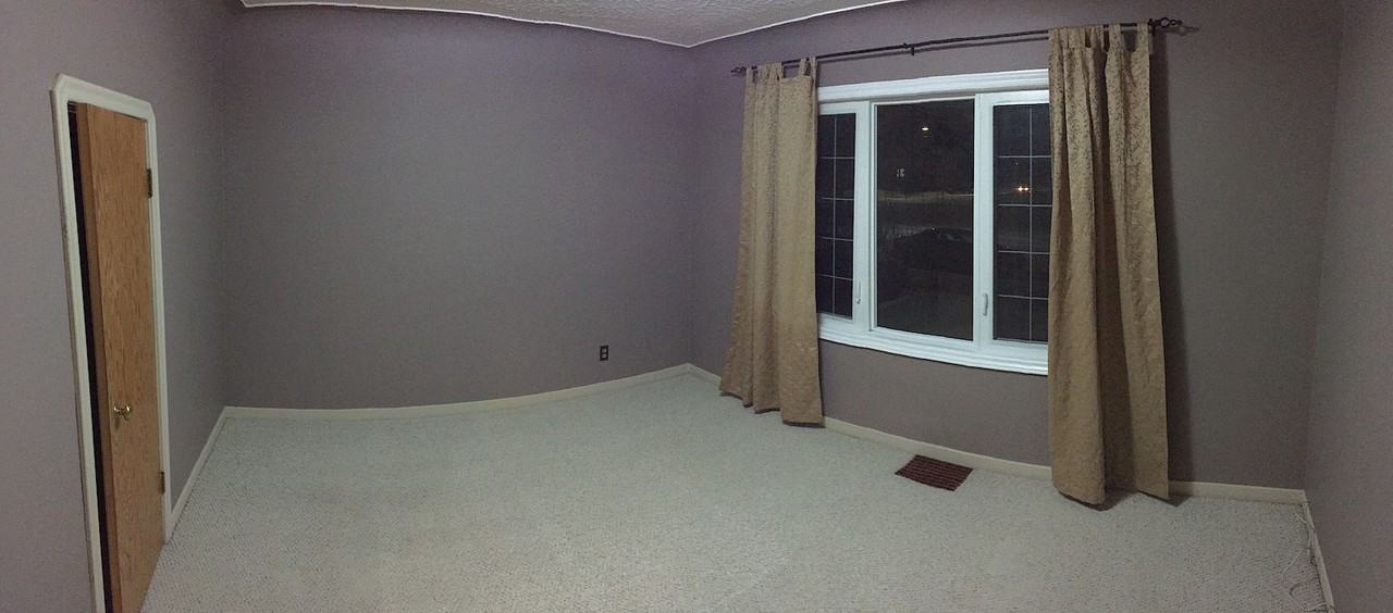 12842 70 St Nw - Photo 3 of 11