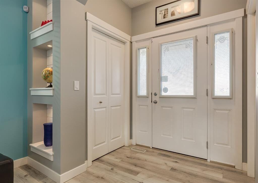 163 Skyview Pky Ne - Photo 3 of 38