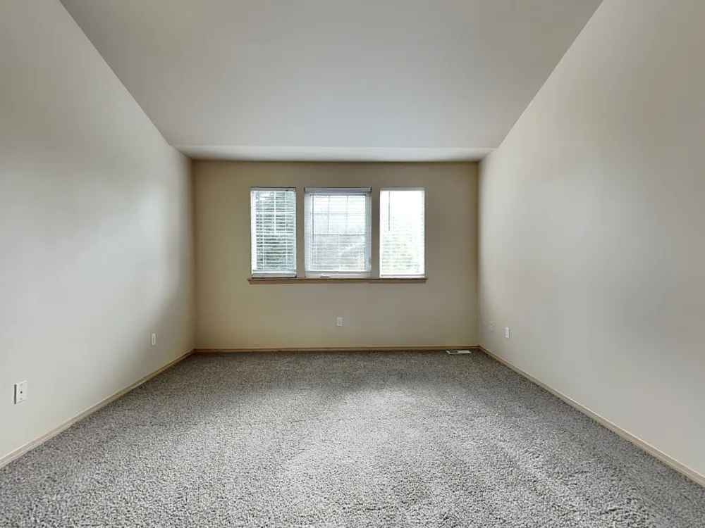 205 66th Avenue Ct E #NA - Photo 2 of 7