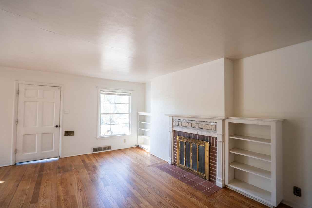 499 E Taylor St #0 - Photo 2 of 7