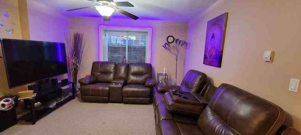 6099 148 Street - Photo 6 of 40