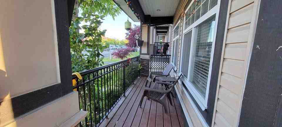 6099 148 Street - Photo 3 of 40