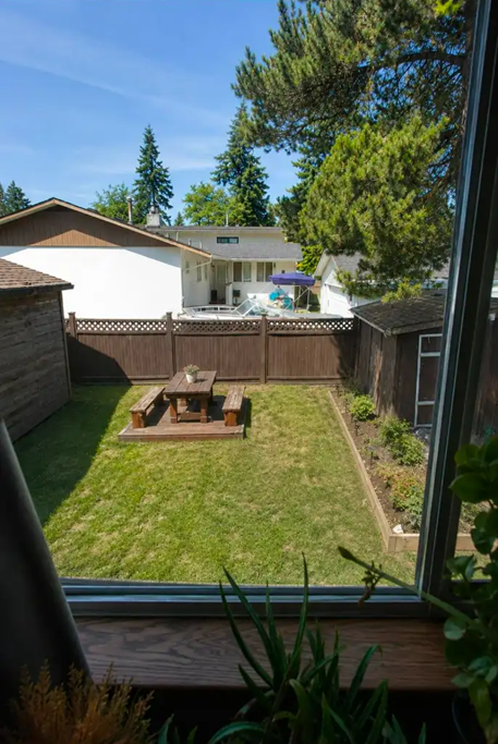 9173 Carver Crescent - Photo 2 of 14