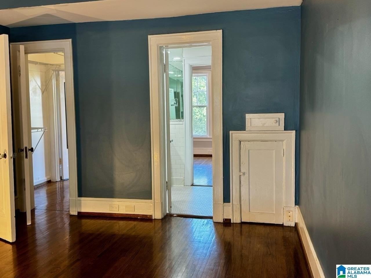3007 Highland Ave S #2 - Photo 6 of 37