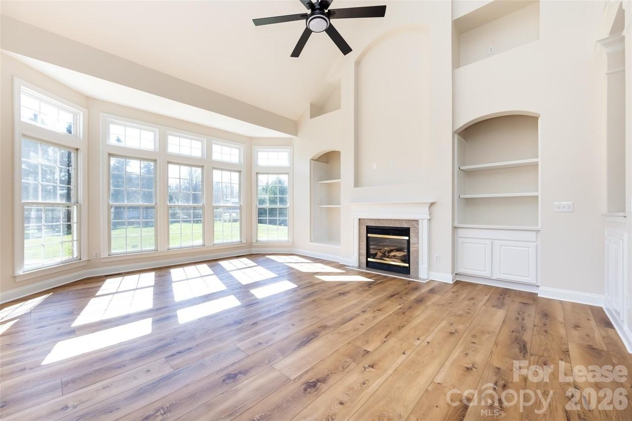 8505 Royster Run - Photo 3 of 35