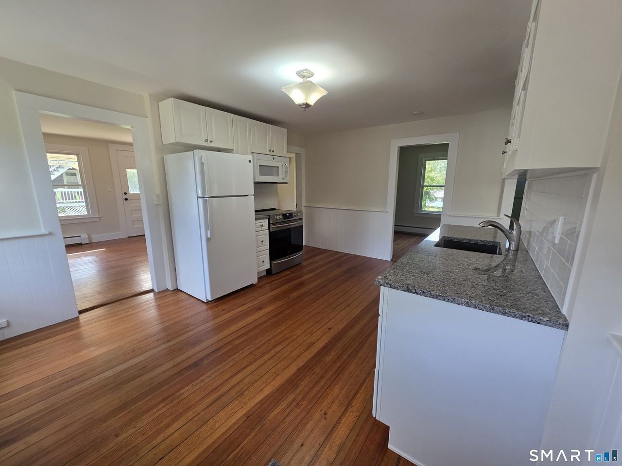17 John St #A - Photo 6 of 20