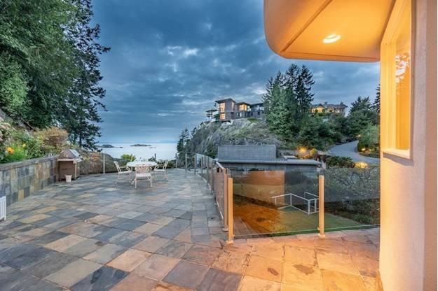 5360 Seaside Place - Photo 2 of 18