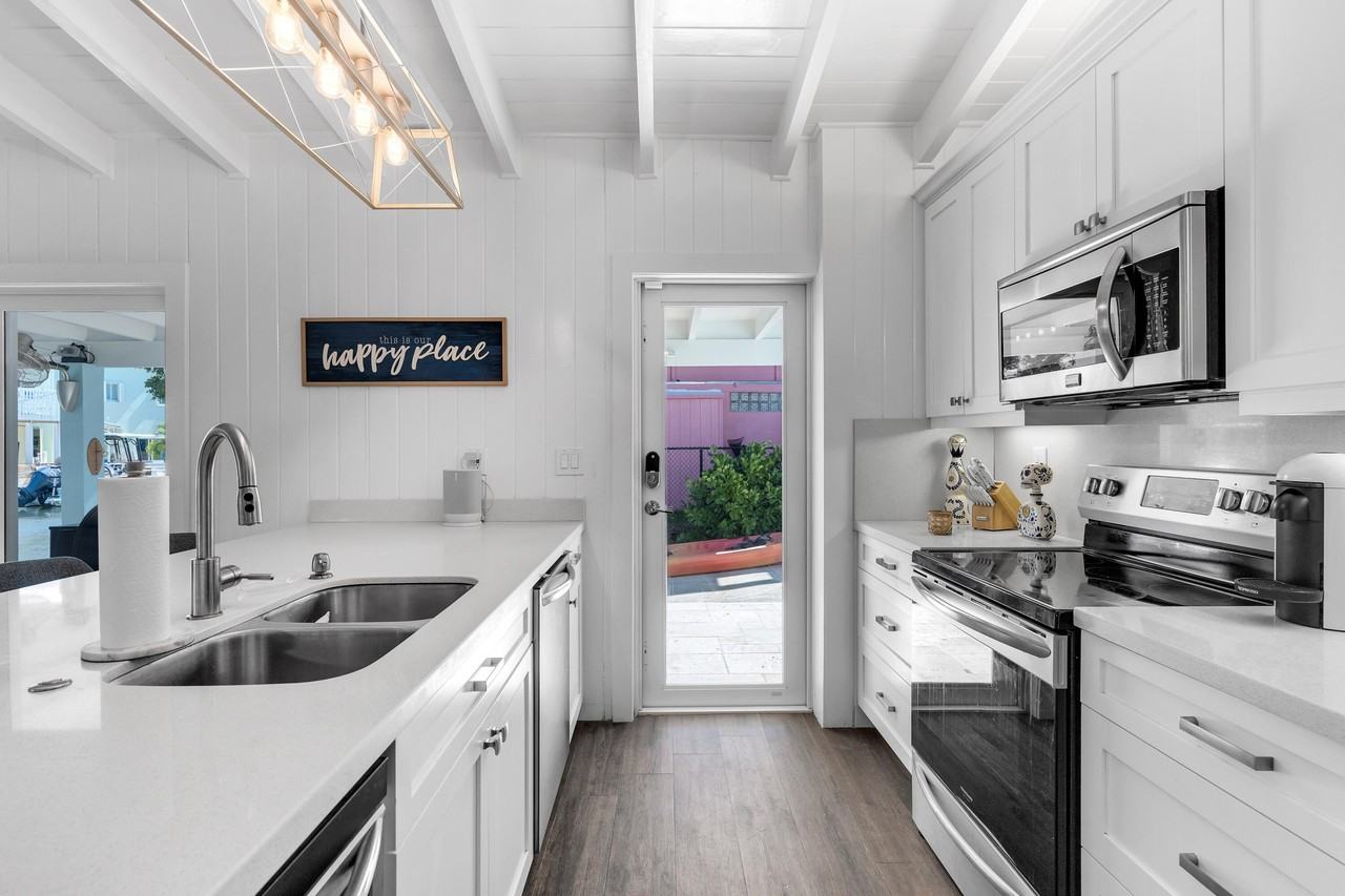 615 Cuda Ln - Photo 6 of 35