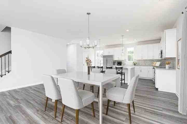 1339 Creek View Ln Nw - Photo 4 of 19