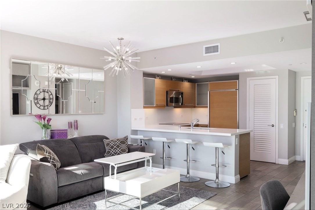222 Karen Ave #3104 - Photo 3 of 13