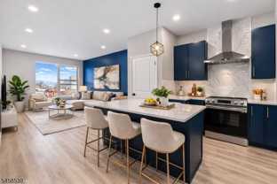 208 W 7th St #2D - Photo 1 of 1