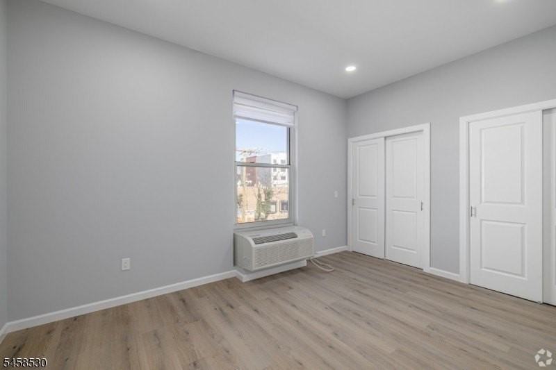 208 W 7th St #2D - Photo 7 of 17
