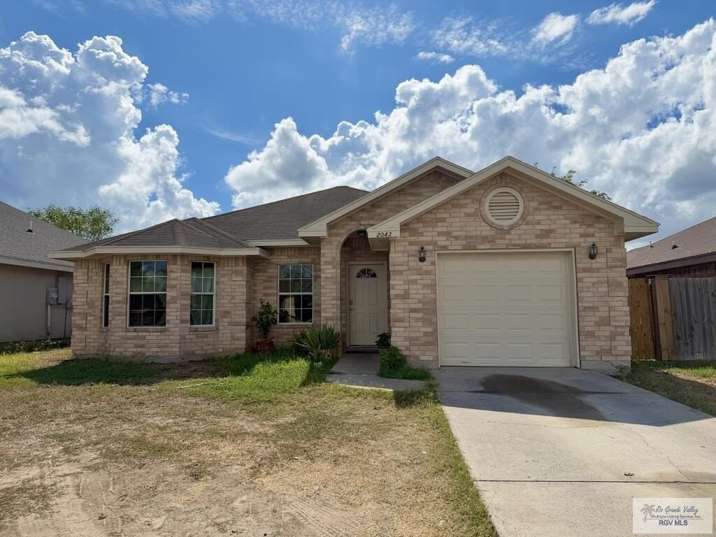 2043 San Felipe Dr - Photo 3 of 16