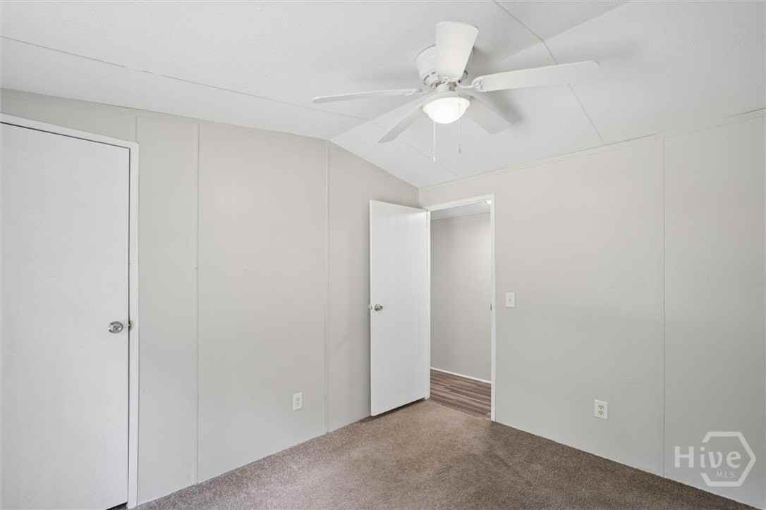 363 Fox Bow Drive - Photo 7 of 14