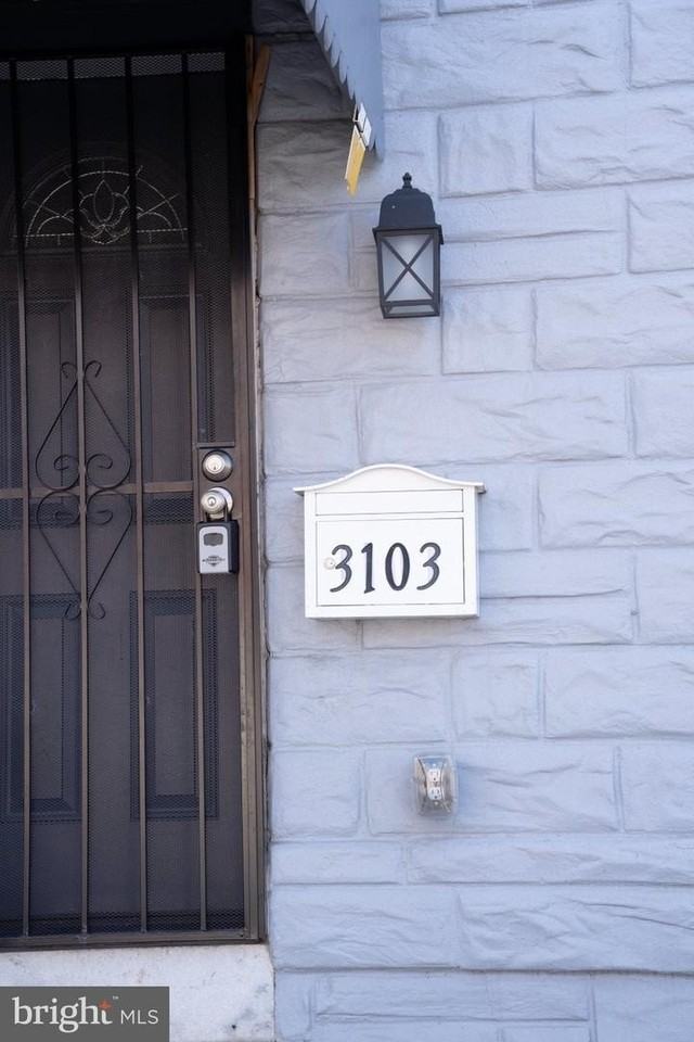 3103 E Monument St - Photo 4 of 31