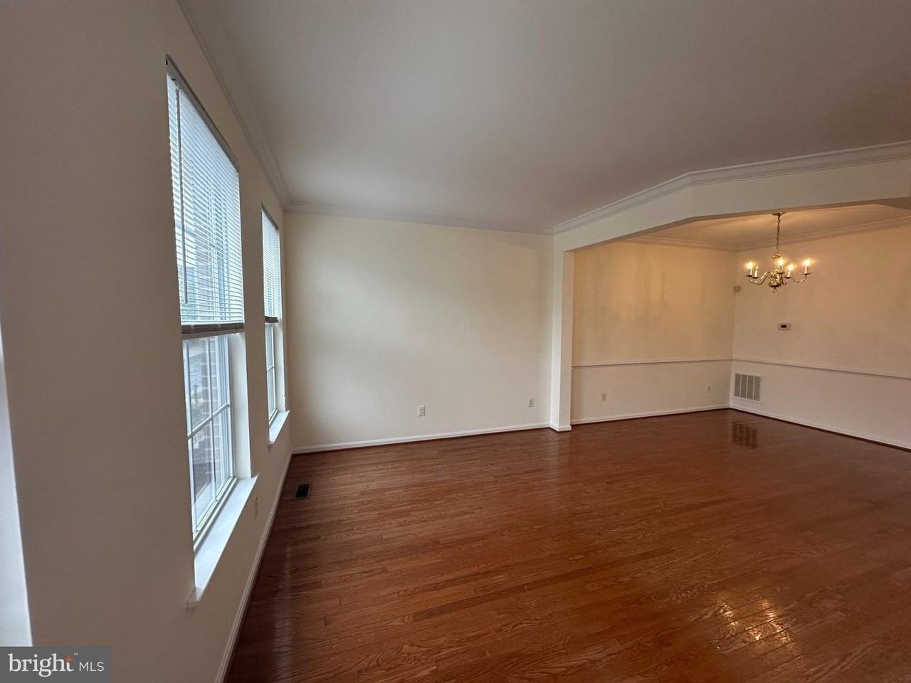 2590 Logan Wood Dr - Photo 5 of 41