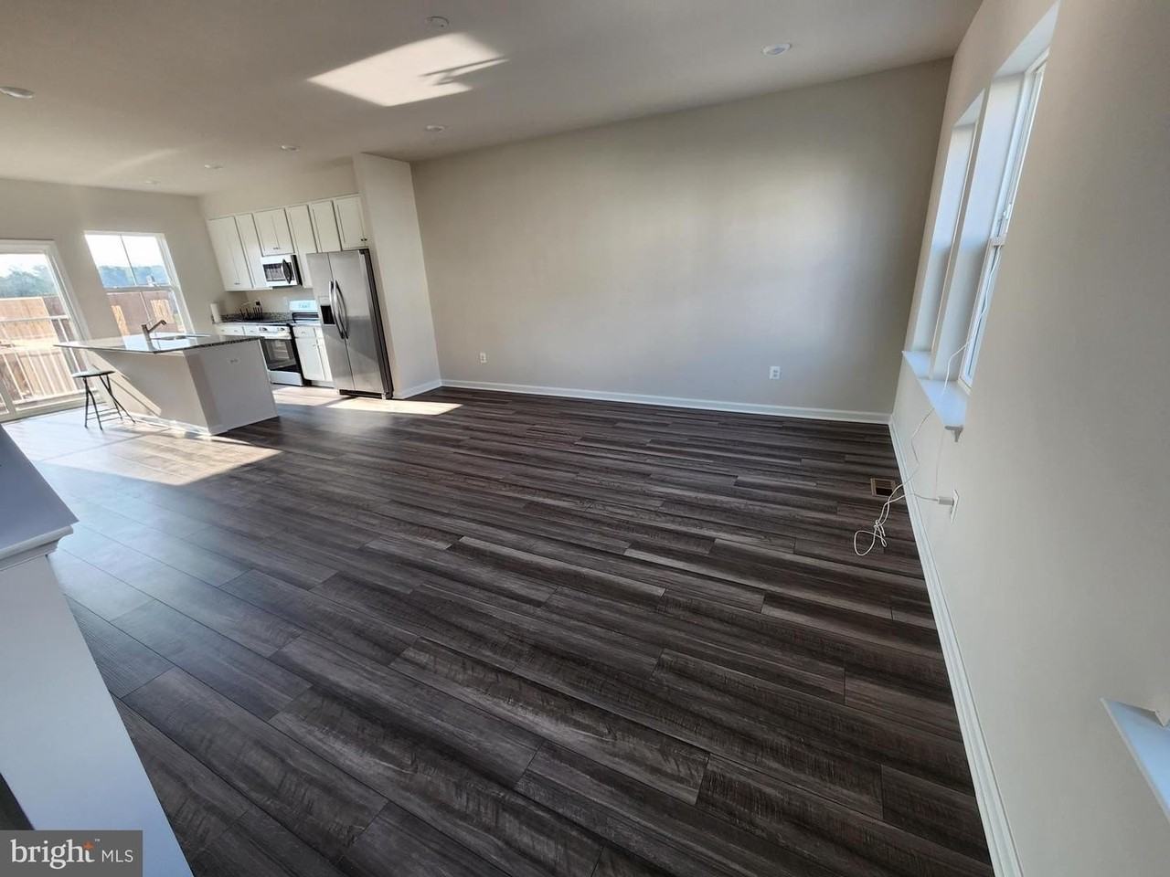 114 Milburn Dr - Photo 7 of 19