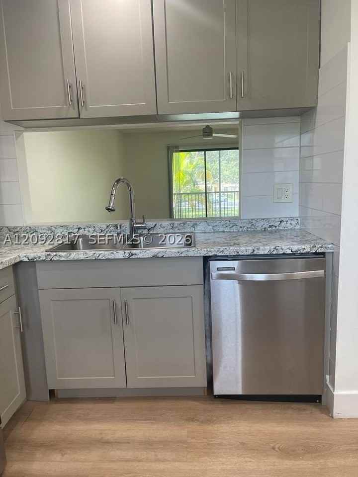 136 Nw 91st Ave #202 - Photo 2 of 19