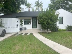 4385 Sw 13th St - Photo 1 of 1