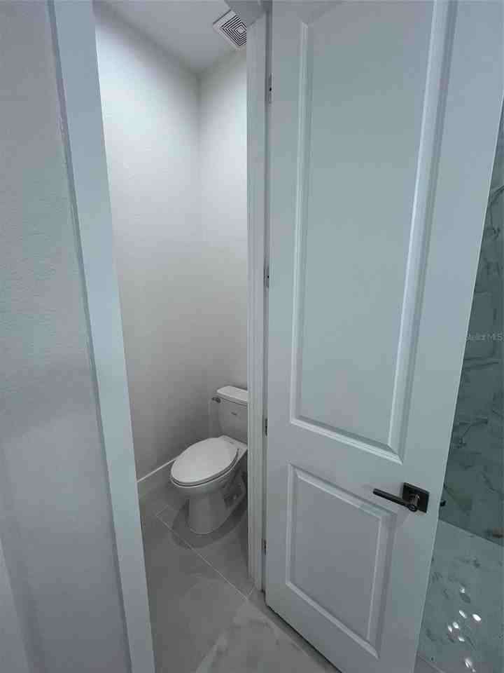 2145 Redmond St - Photo 7 of 15