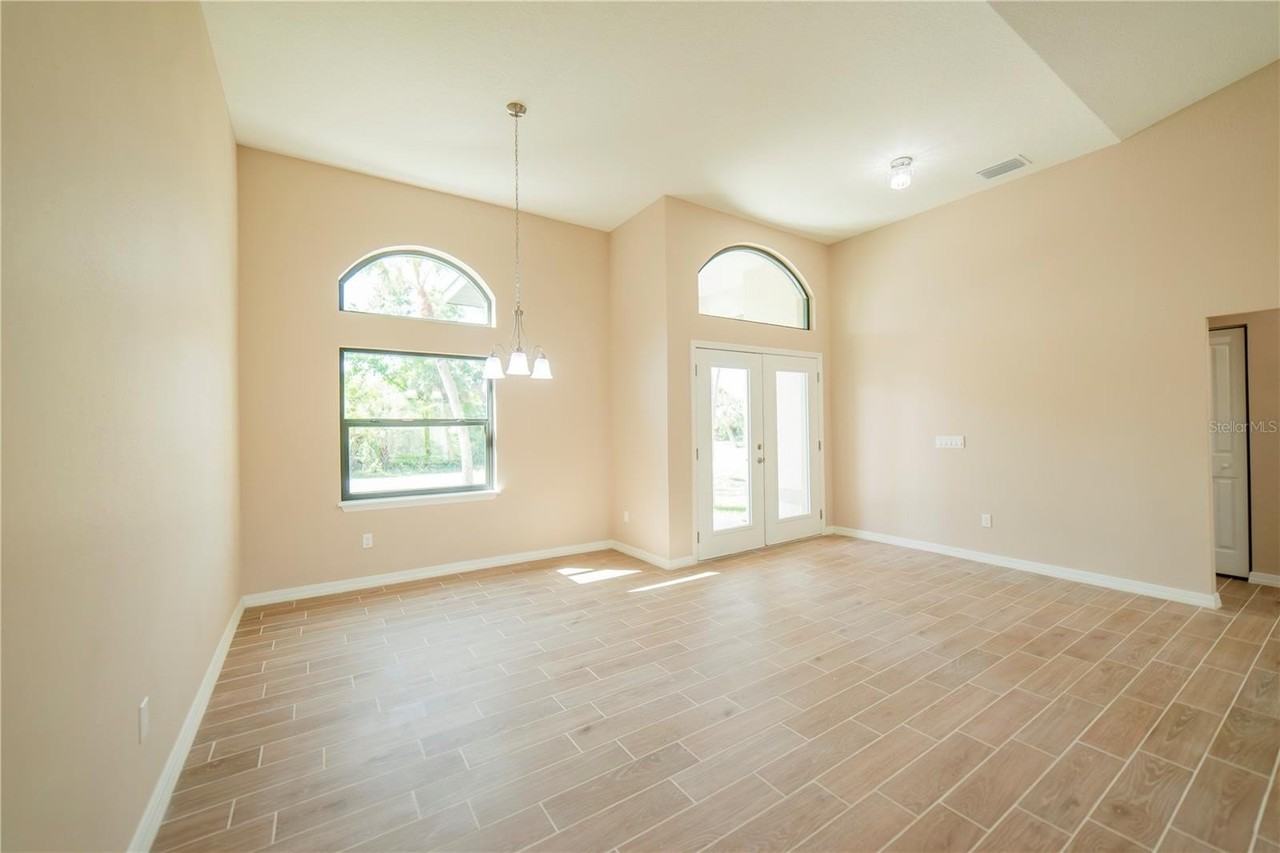 9408 Portillo Ave - Photo 5 of 21