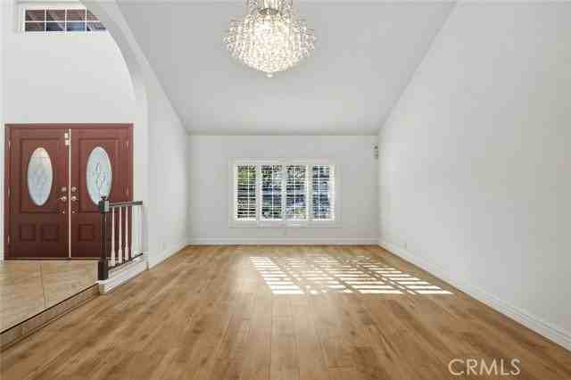 1872 Shaded Wood Rd - Photo 5 of 8