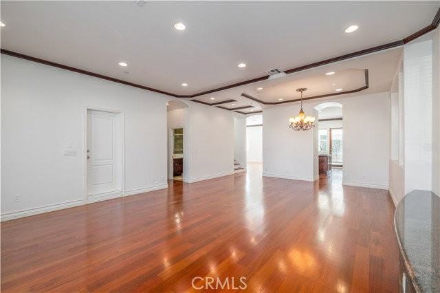 2402 Ives Ln - Photo 3 of 8