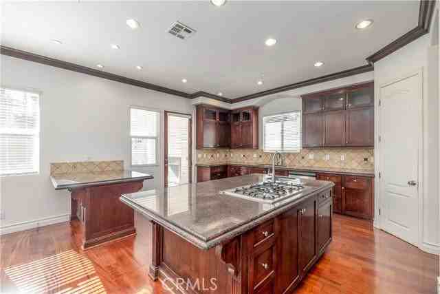 2402 Ives Ln - Photo 7 of 8