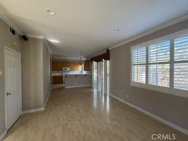 11121 Lavender Ln - Photo 6 of 8