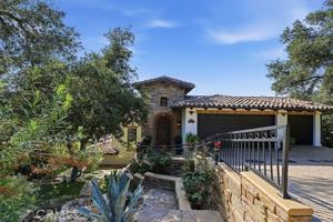 featured image of 921 Monarch Dr