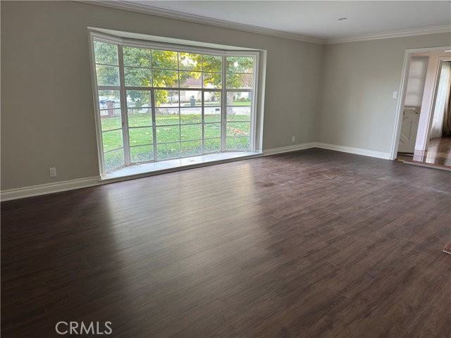 6354 N Charlotte Ave - Photo 5 of 8