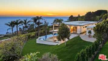 featured image of 4732 Avenida Del Mar