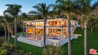 4732 Avenida Del Mar - Photo 2 of 8