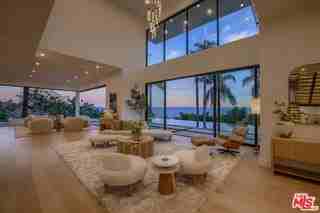 4732 Avenida Del Mar - Photo 5 of 8