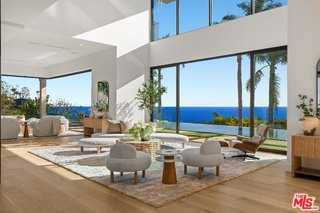 4732 Avenida Del Mar - Photo 6 of 8