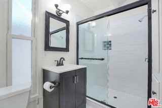 8559 Brier Dr - Photo 3 of 8