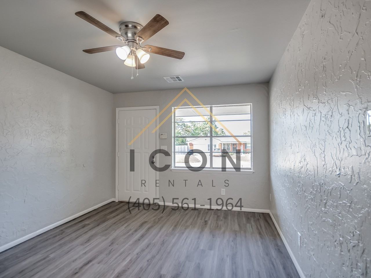 320 E Cedar Ln #1 - Photo 2 of 18