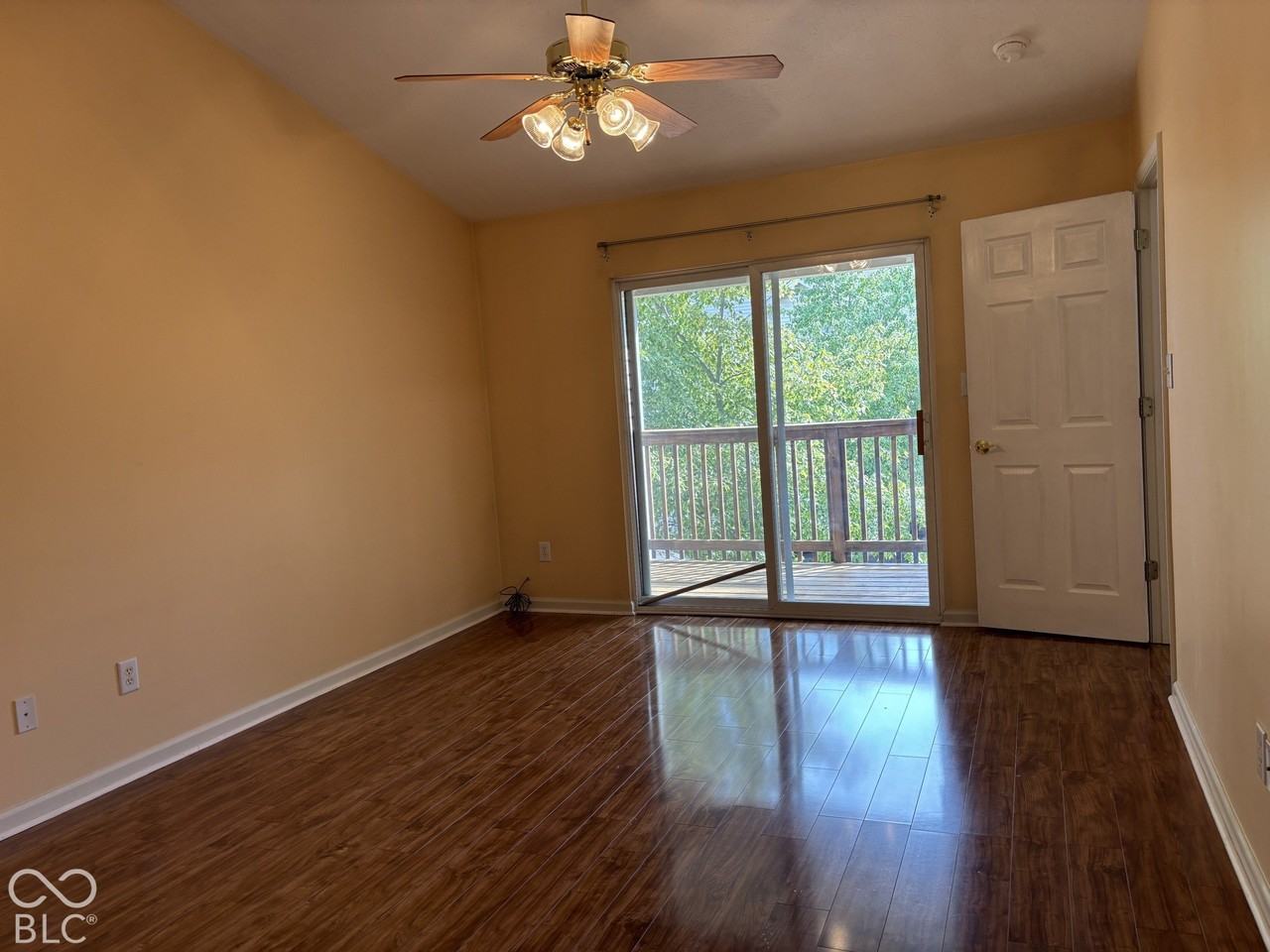 4824 Cavern Pl - Photo 6 of 12