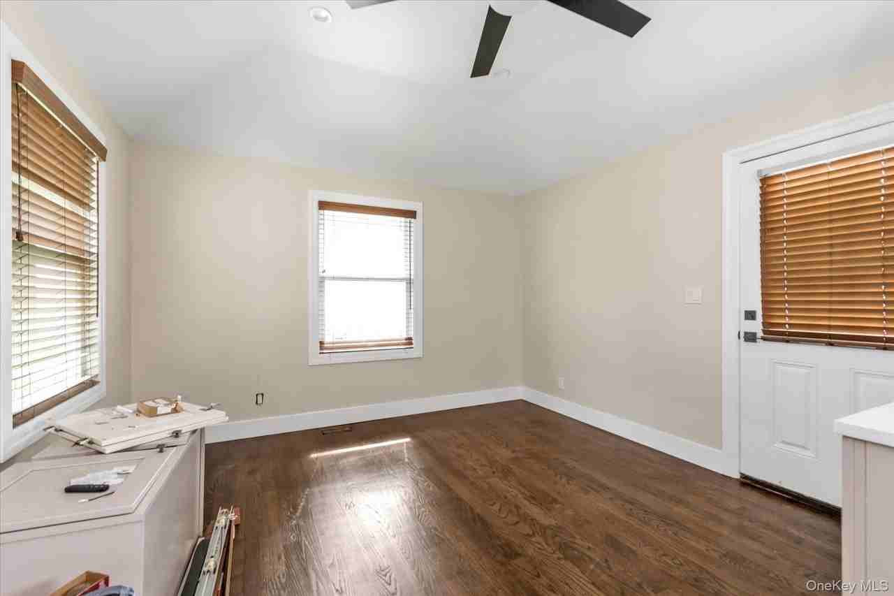 85 Clement St - Photo 5 of 20