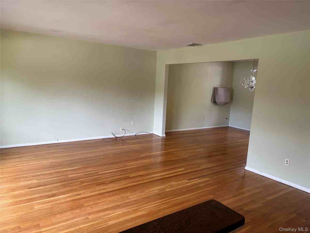 86 Hill Dr - Photo 3 of 19