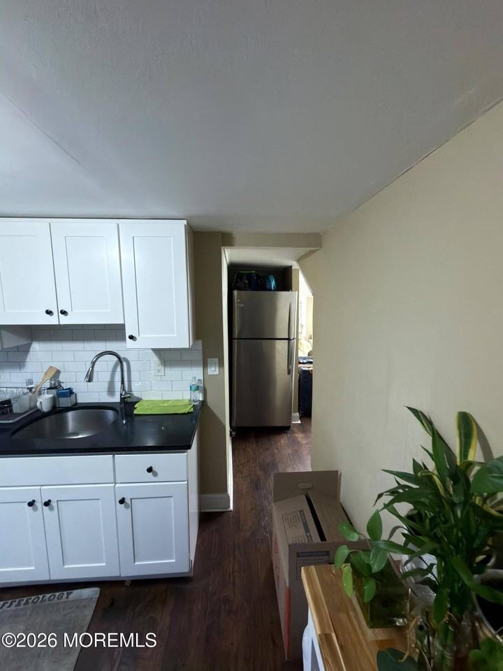 427 Exchange Pl #2 - Photo 2 of 10