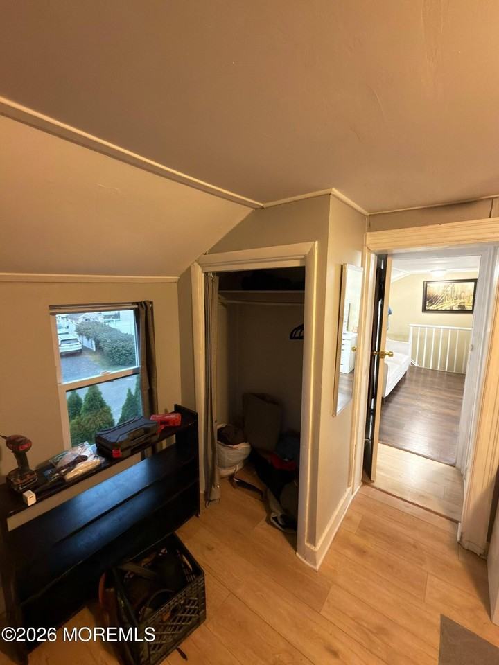 427 Exchange Pl #2 - Photo 7 of 10