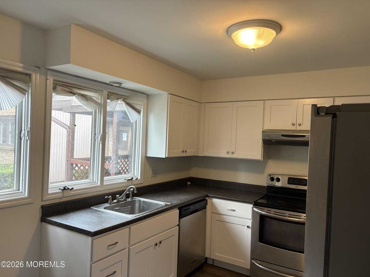 306 Cutty Ct #306 - Photo 2 of 15