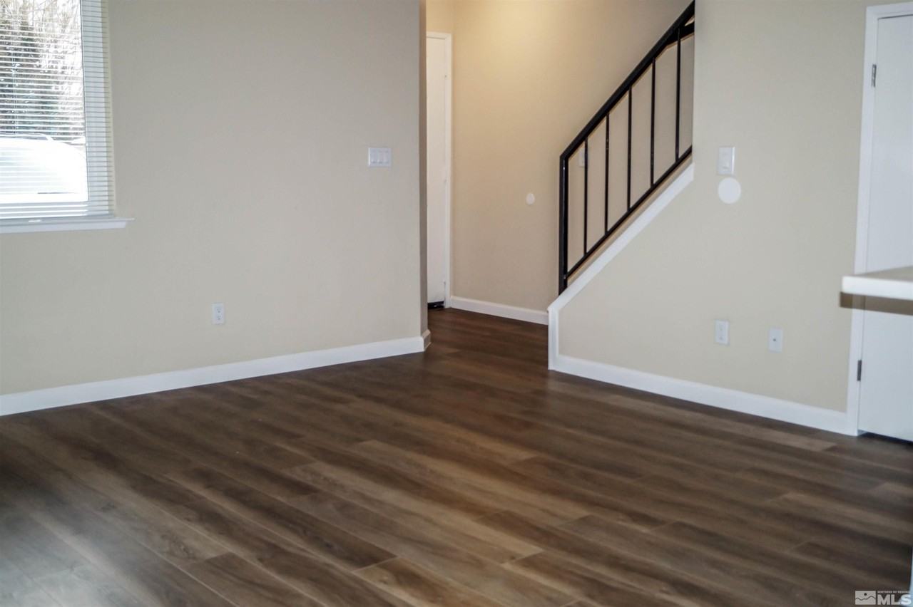 630 1/2 Valley Rd #B - Photo 7 of 23