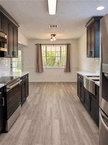 320 Sugarpine Dr - Photo 5 of 18