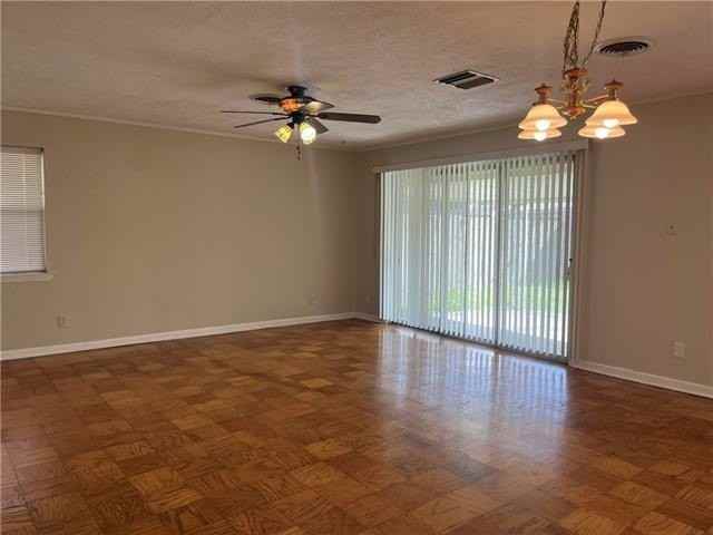 3758 Herald St - Photo 4 of 18