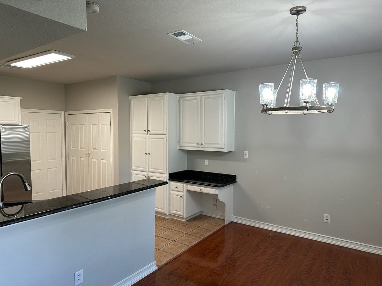 4108 1 Place Ln - Photo 7 of 23
