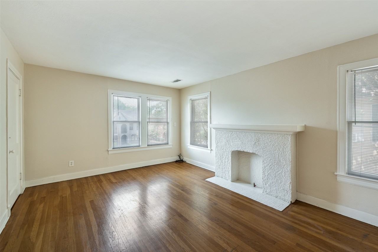 6005 Ross Ave #6007 - Photo 2 of 10