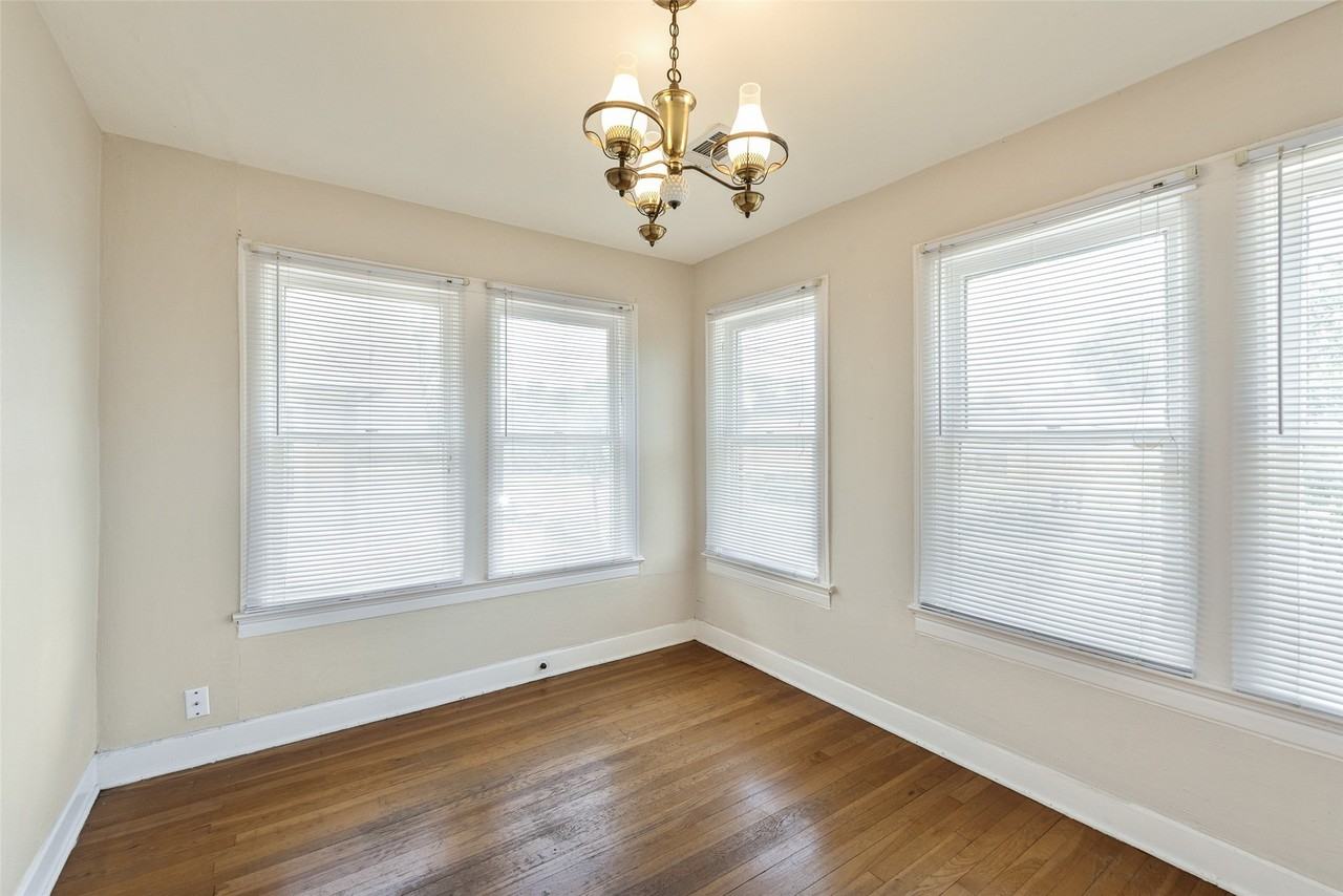 6005 Ross Ave #6007 - Photo 3 of 10